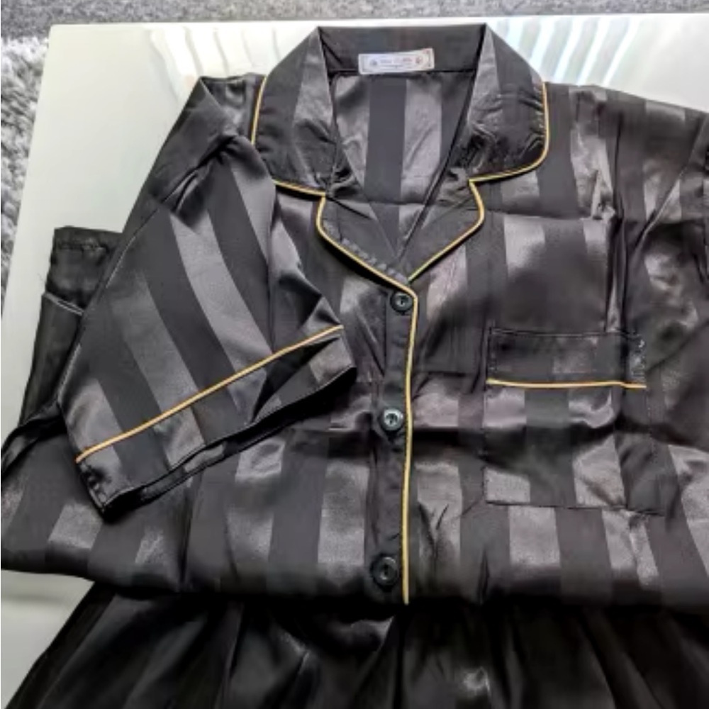 Women Elegant Lounge Set Satin Striped Button Up short Sleeve Shirt&Pants PJ - Picture 3 of 4